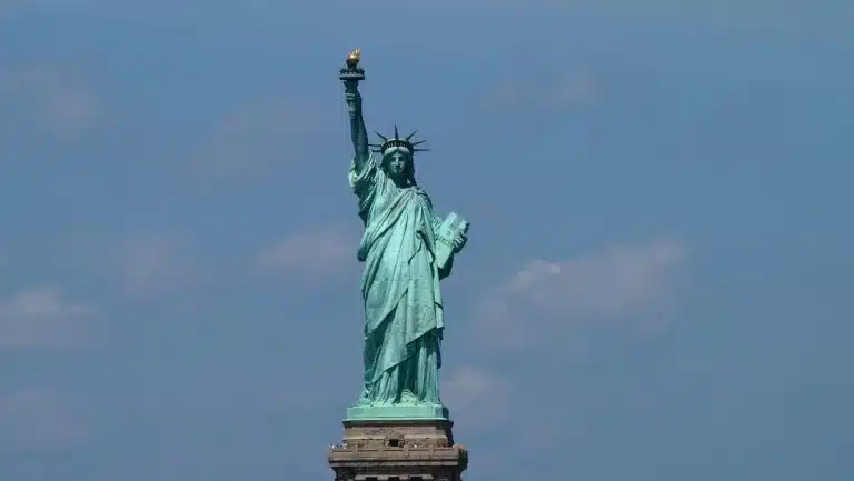 estatua da liberadade viajar estados unidos
